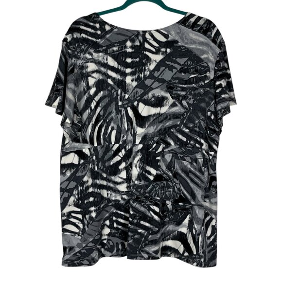 Daisy Fuentes Womens Blouse Sz 2X Black White Artsy Mature Dressy Night Out Date - Picture 2 of 10